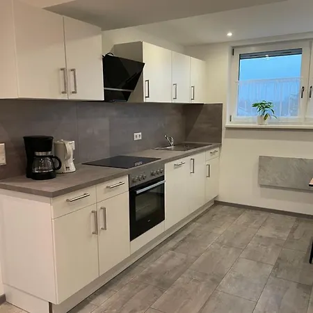 Messe- Und Ferienwohnung Feucht Esterno foto