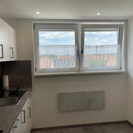 Messe- Und Ferienwohnung Feucht Esterno foto