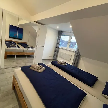 Messe- Und Ferienwohnung Feucht Esterno foto