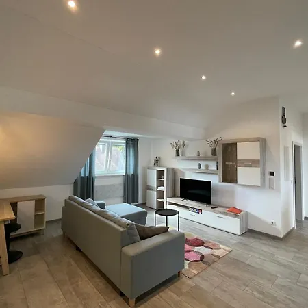 Messe- Und Ferienwohnung Feucht Esterno foto